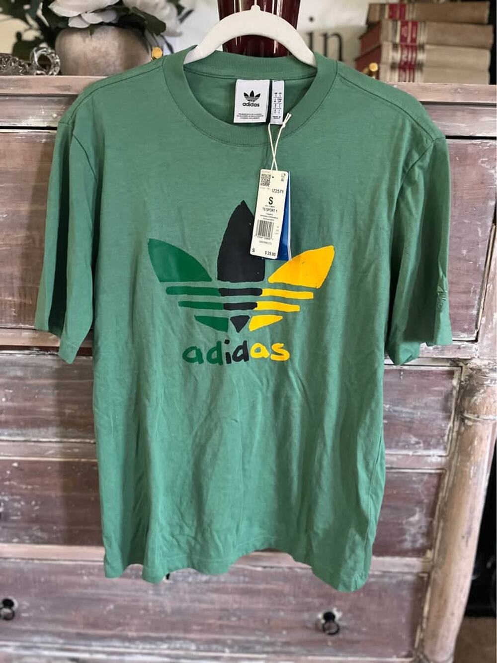 NWT Adidas Originals Trefoil T-Shirt Small Green Graphic Tee Athletic Casual